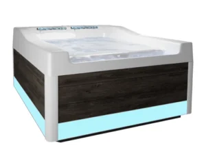 Coast Spas Purfikt hot tub, side view