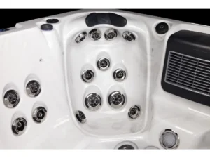 Dominion Spas B757 View hot tub